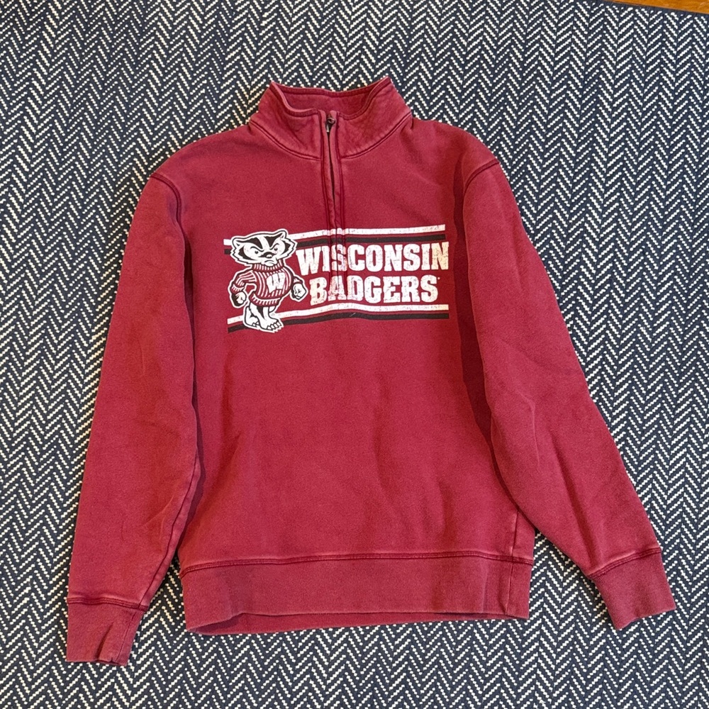 Wisconsin Badgers Quarter-Zip Sweatshirt